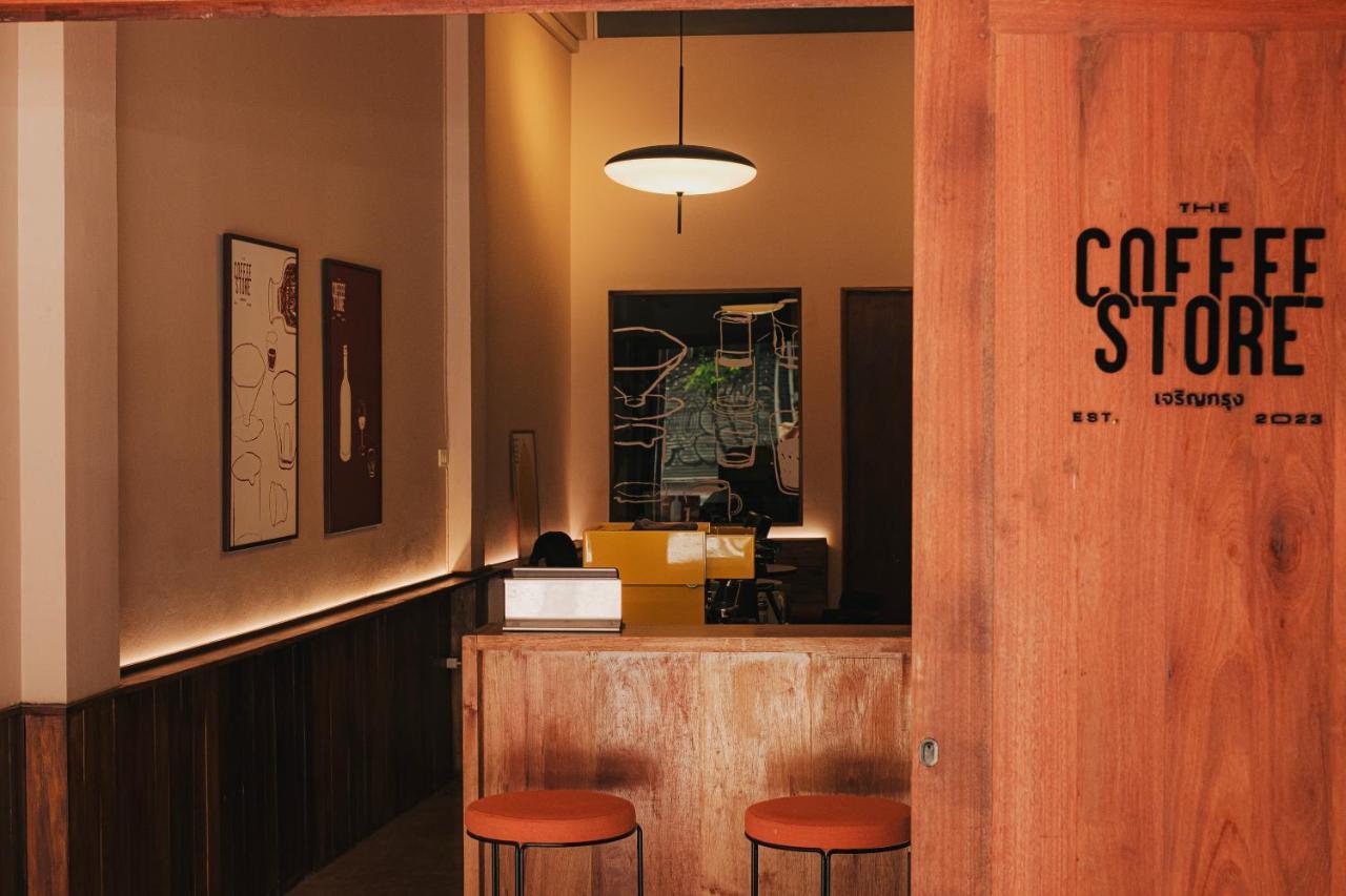 Cozy Room At The Coffee Store Charoenkrung Bangkok Buitenkant foto